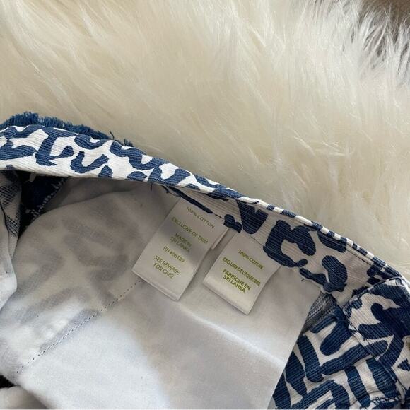 Lilly Pulitzer Adie Indigo Home Slice Printed Navy Shorts 2 - Picture 6 of 8